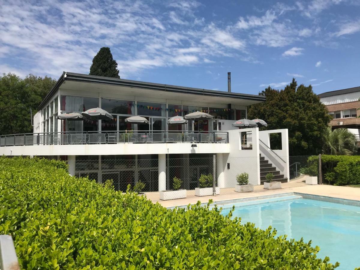 Apartamento En Country Pilar Piscina Parrilla Propia Hasta 4 Personas Exterior photo